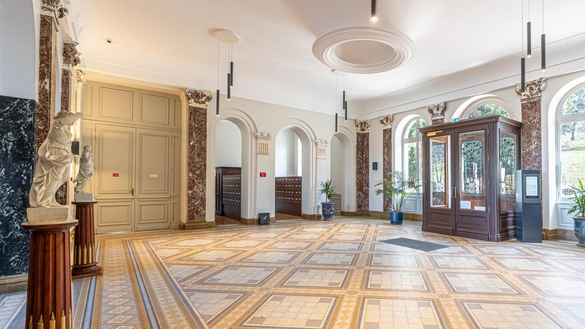 La Imperiale - Baignoire Balneotherapie - Palace Avec Vue Aix-les-Bains